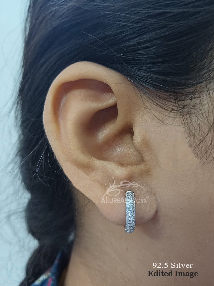 Snazzy Silver Ballis