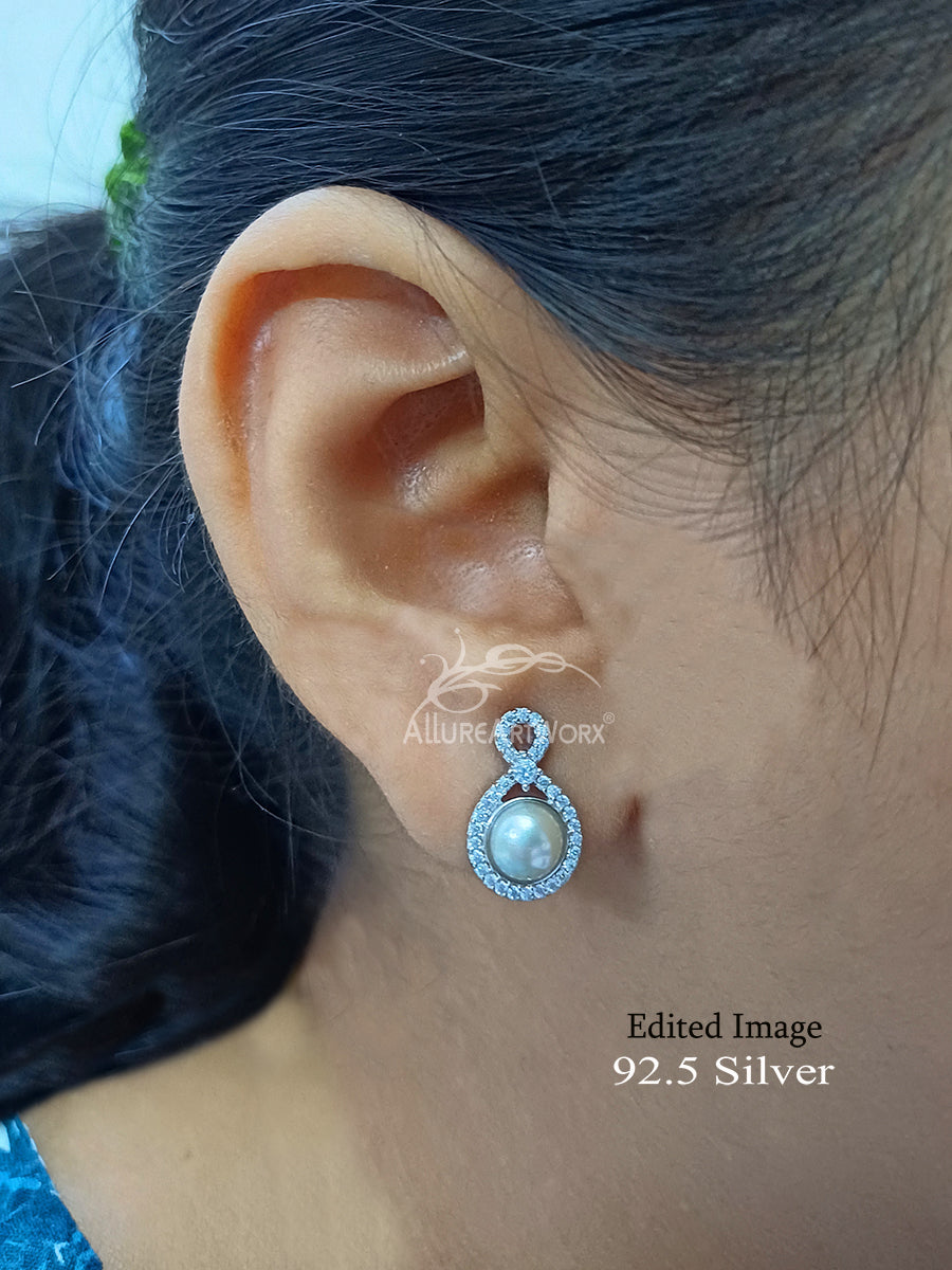 Snazzy Silver Earrings