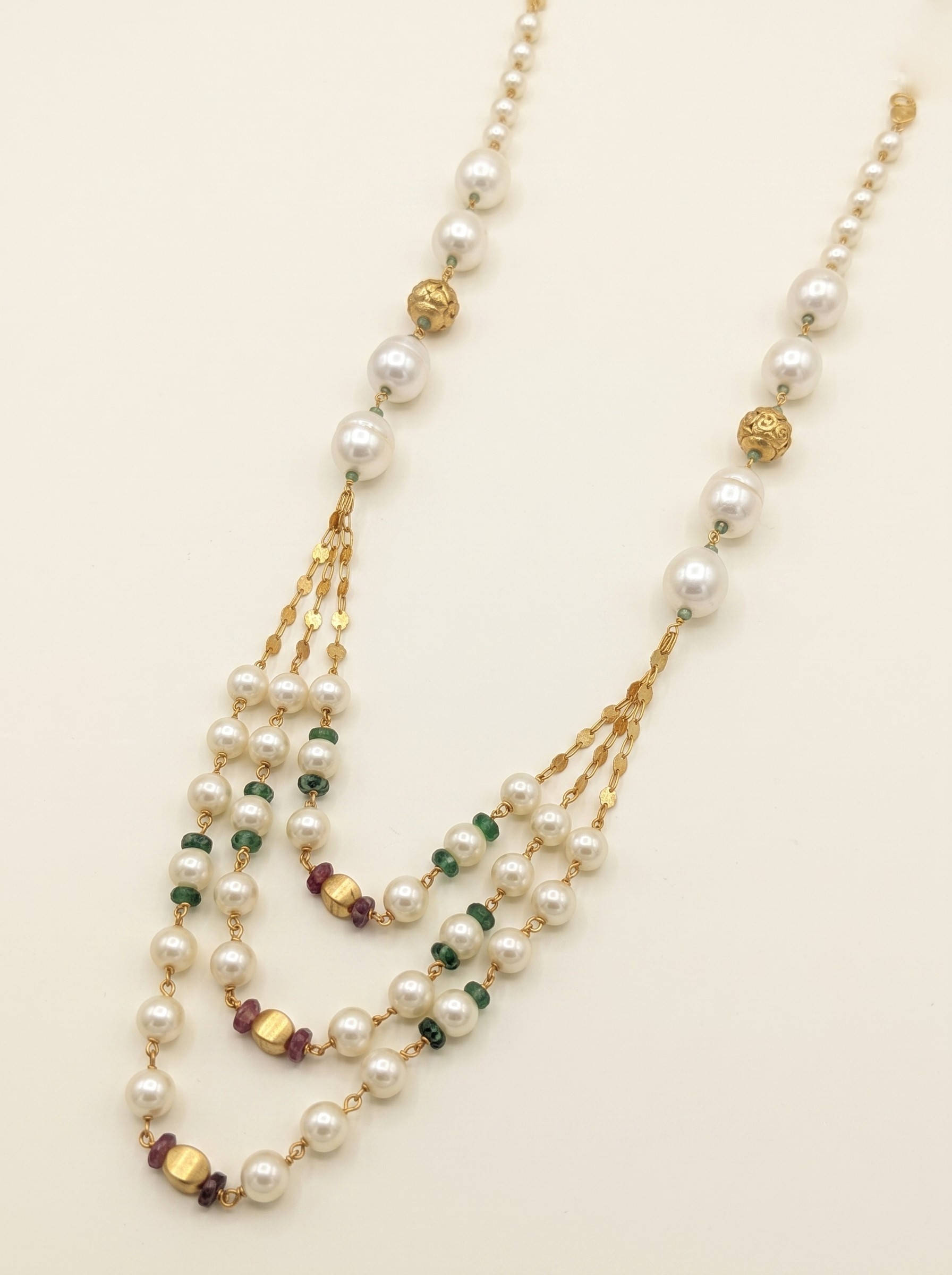 Trendy Neckpiece