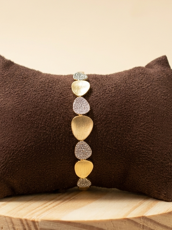 Trendy Bracelet(cuff)