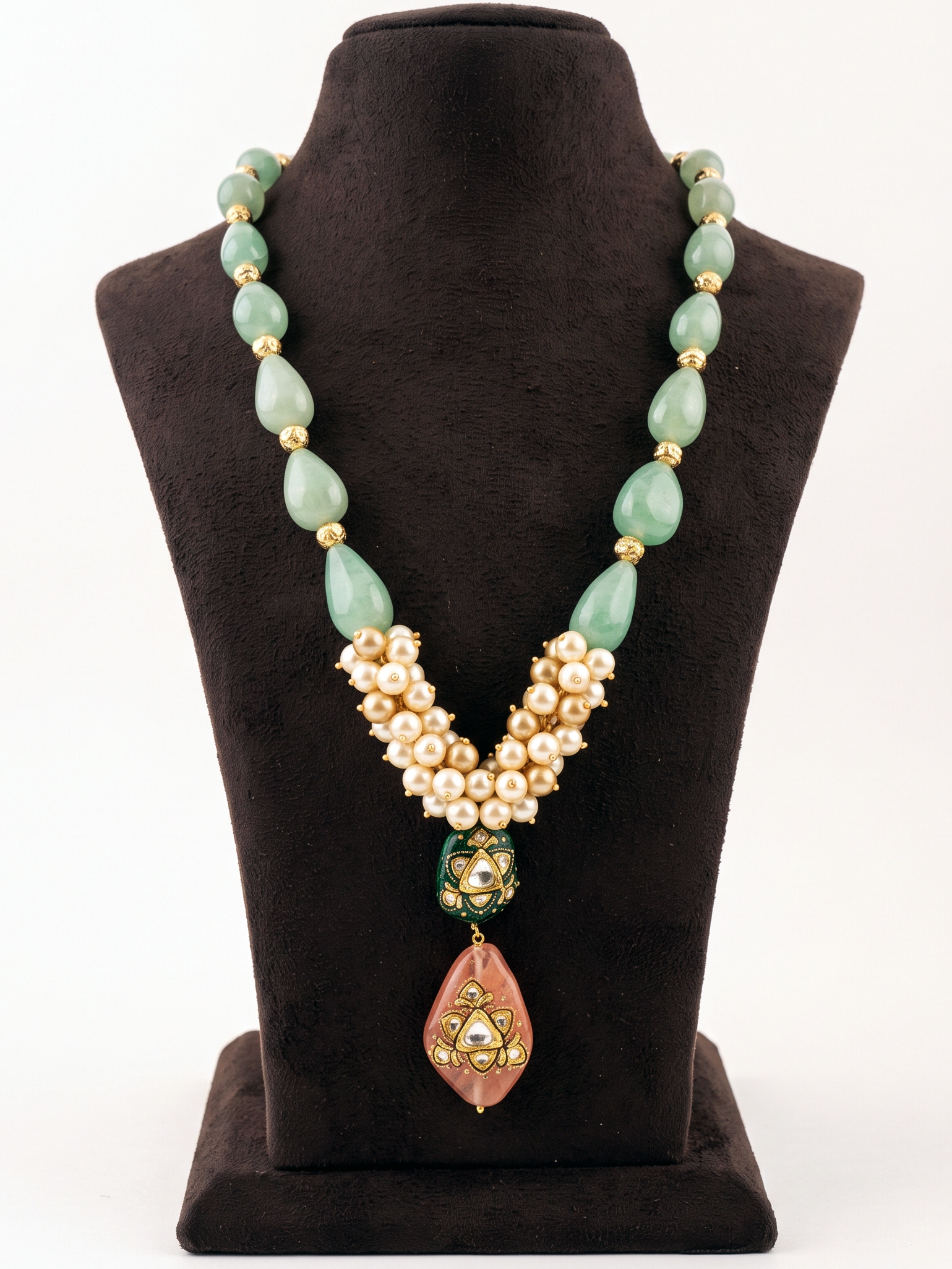 Aventurines Pearl Neckpiece