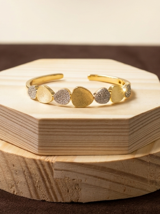 Trendy Bracelet(cuff)