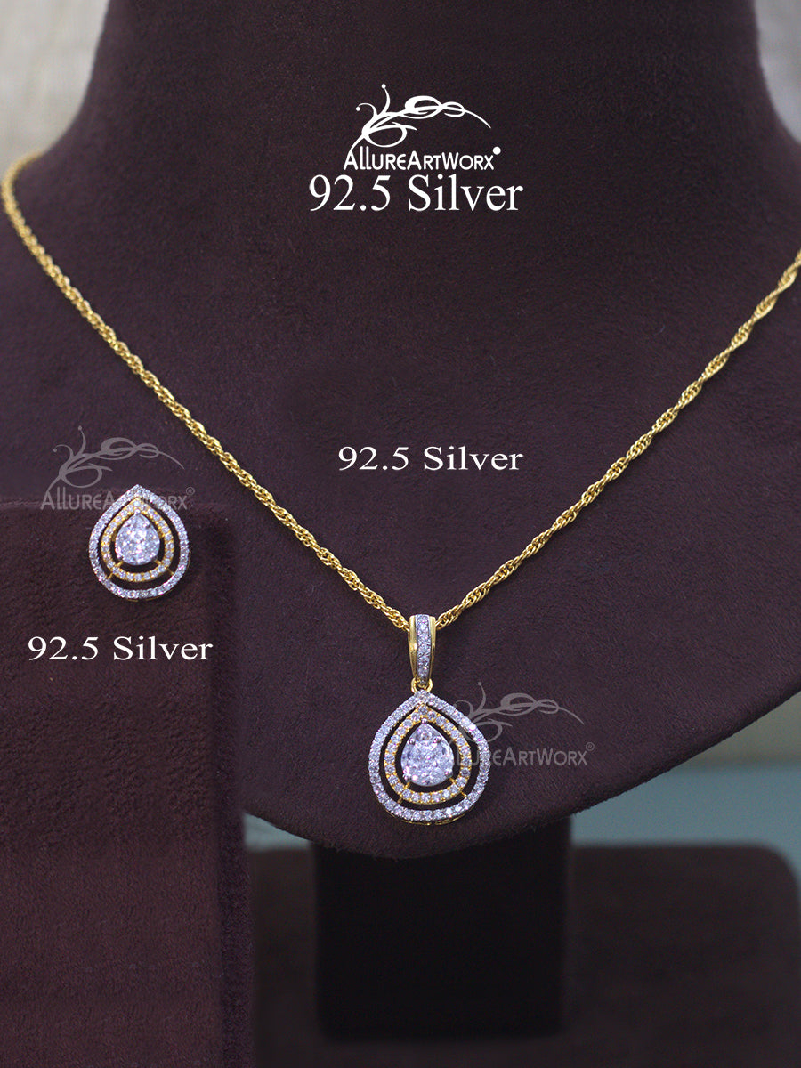 Alicia Silver Pendant Set