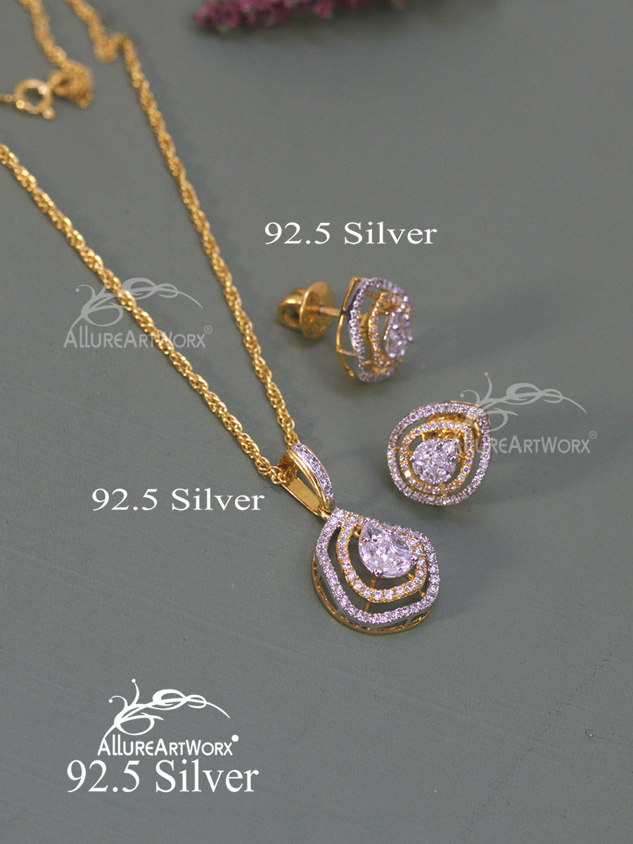 Alicia Silver Pendant Set
