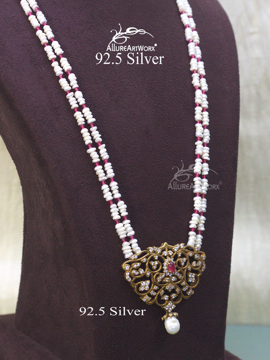 Ojasvi Silver Neckpiece