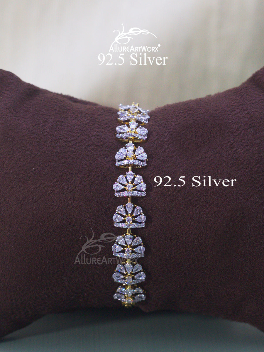 Amara Silver Chain Bracelet