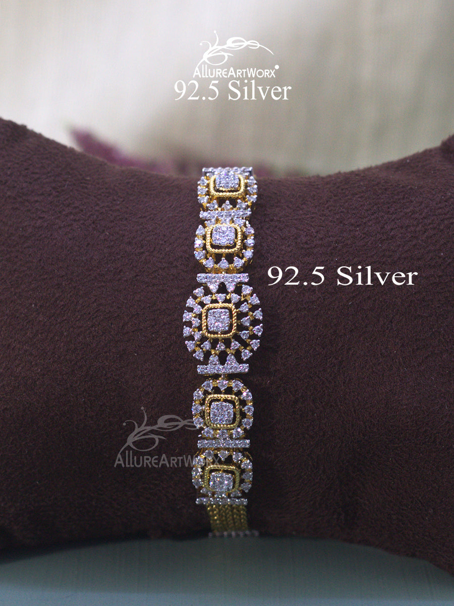 Aino Silver Chain Bracelet