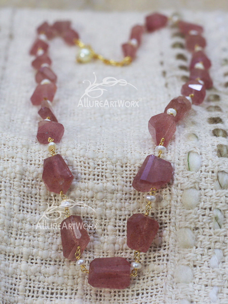 Quartz Neckpiece