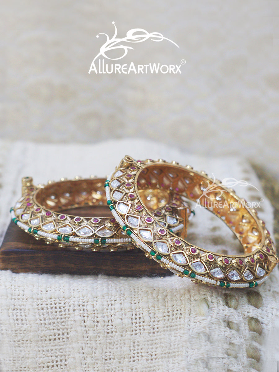 Kundan Bangles