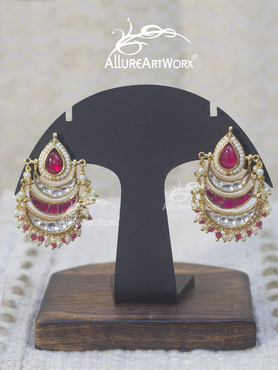 Colourful Chandballis