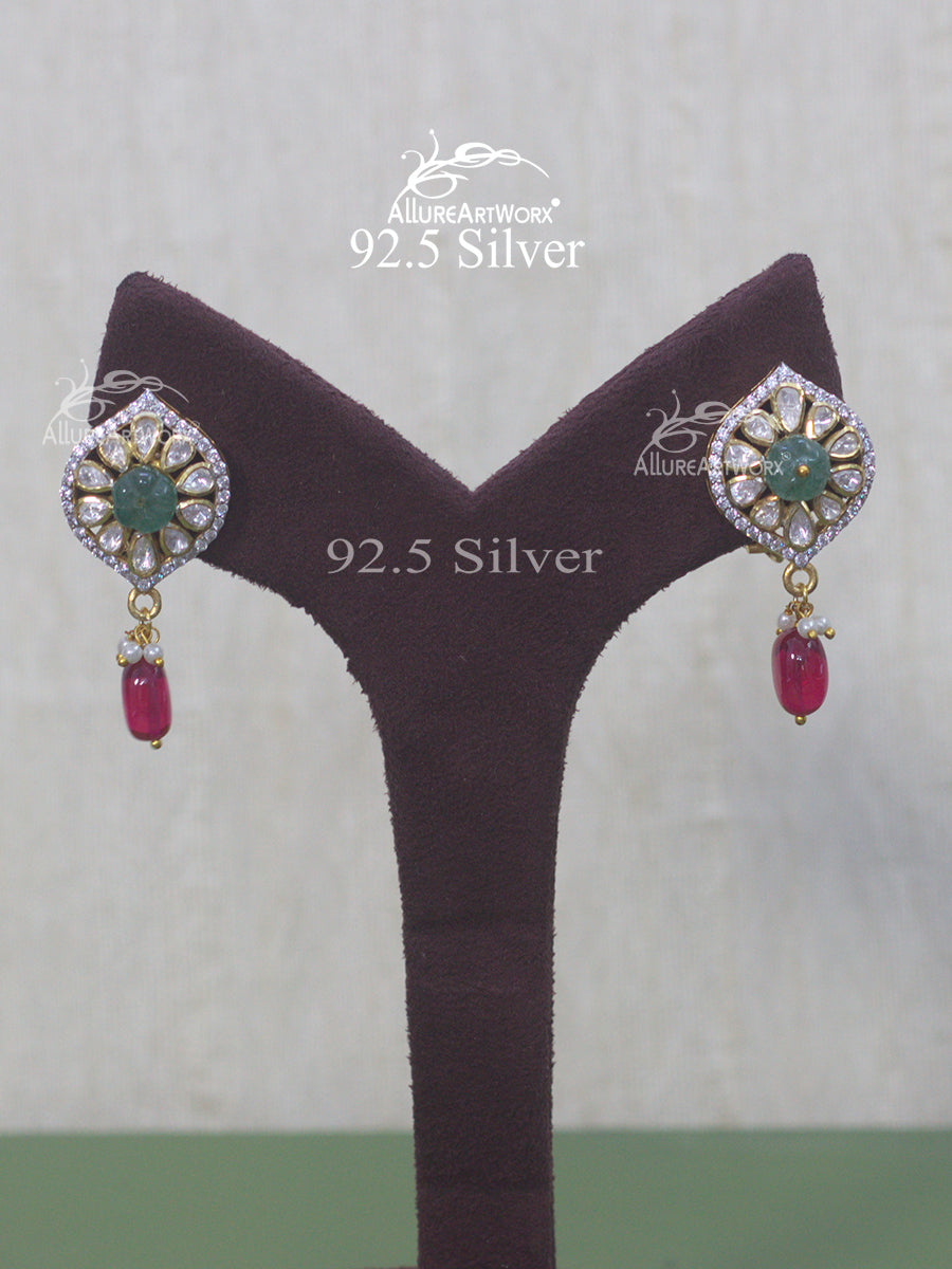 Advika Silver Choker