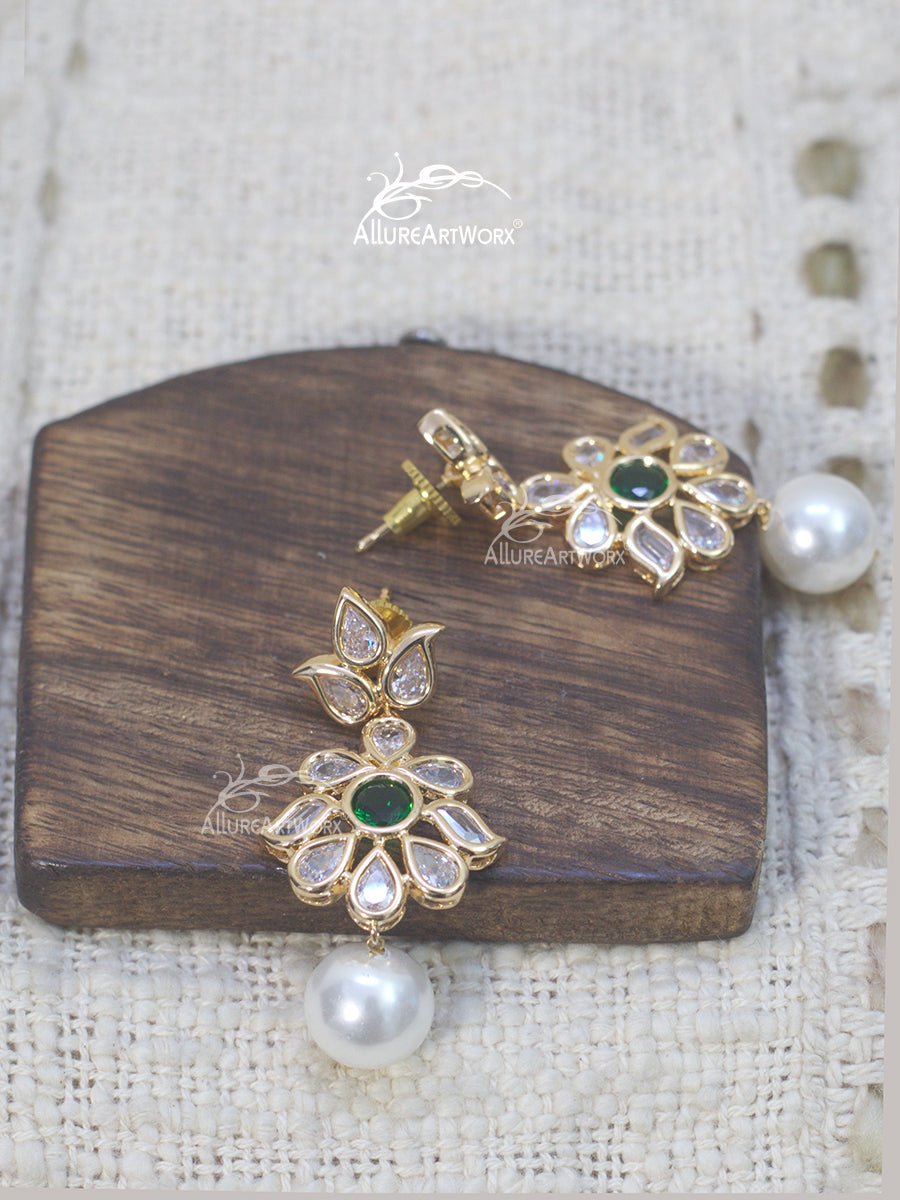 Uncut Earrings(Green)