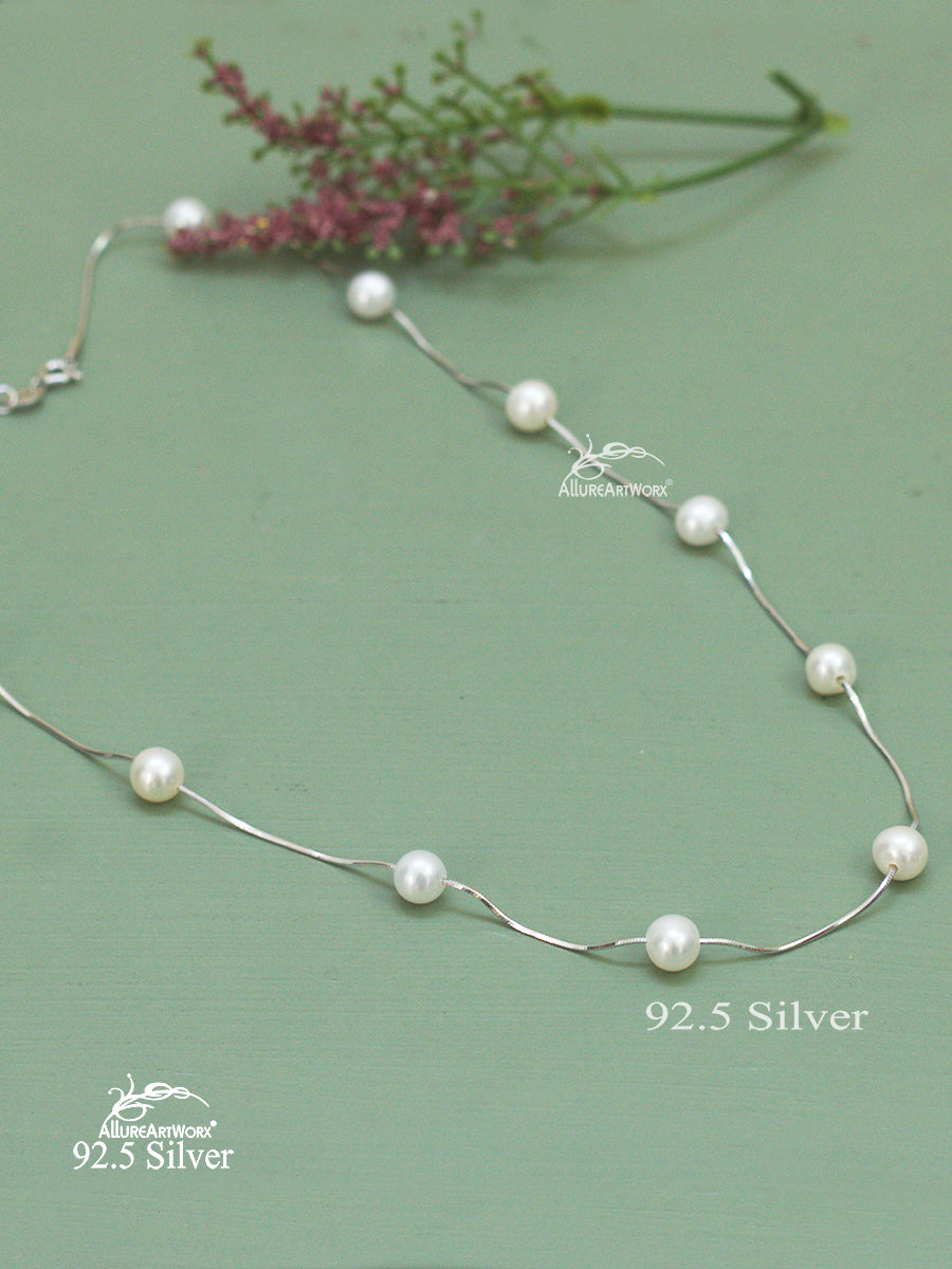 Odette Silver Neckpiece