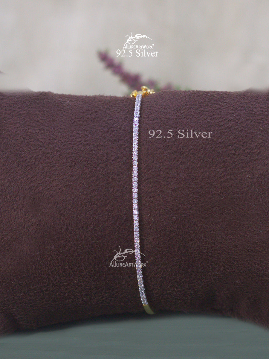 Snazzy SIlver Bracelet