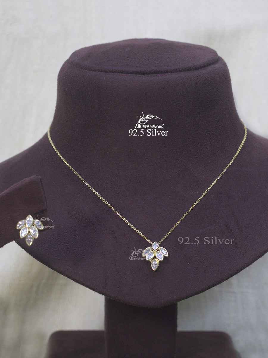 Ara Silver Pendant Set