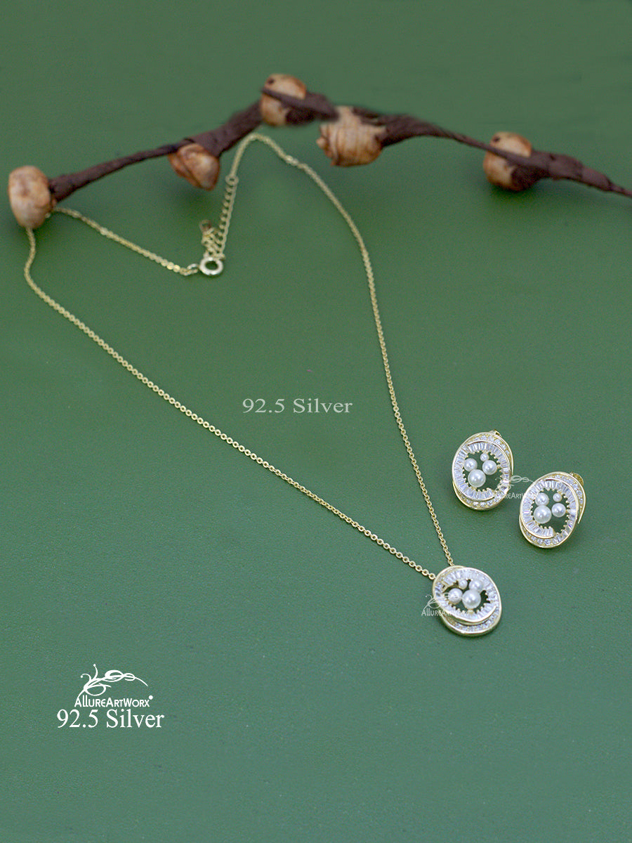 Odette Silver Pendant Set