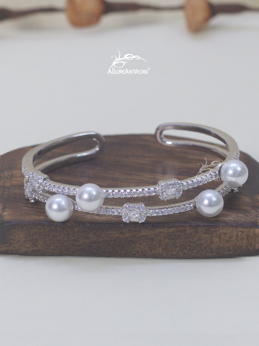 Pearl Cz Bracelet(Cuff)