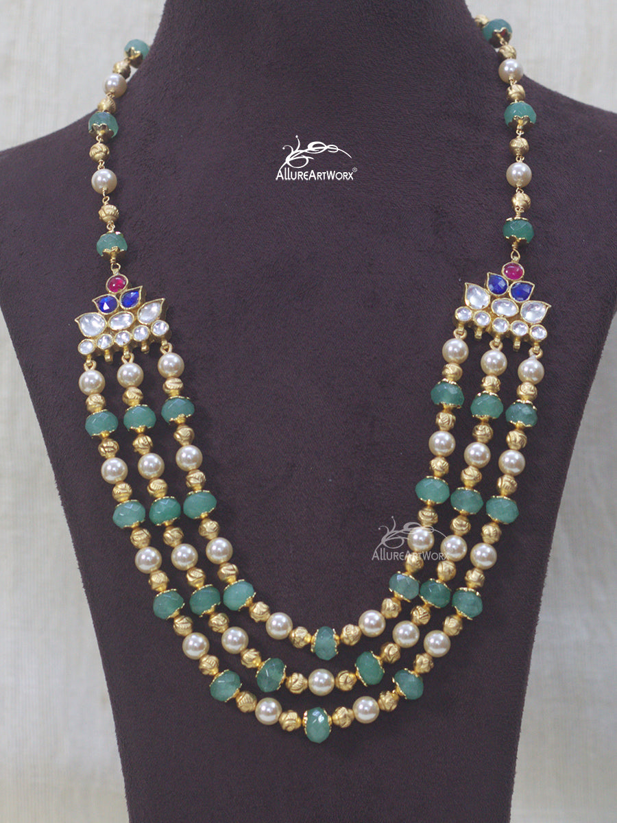 Traditional Neckpiece