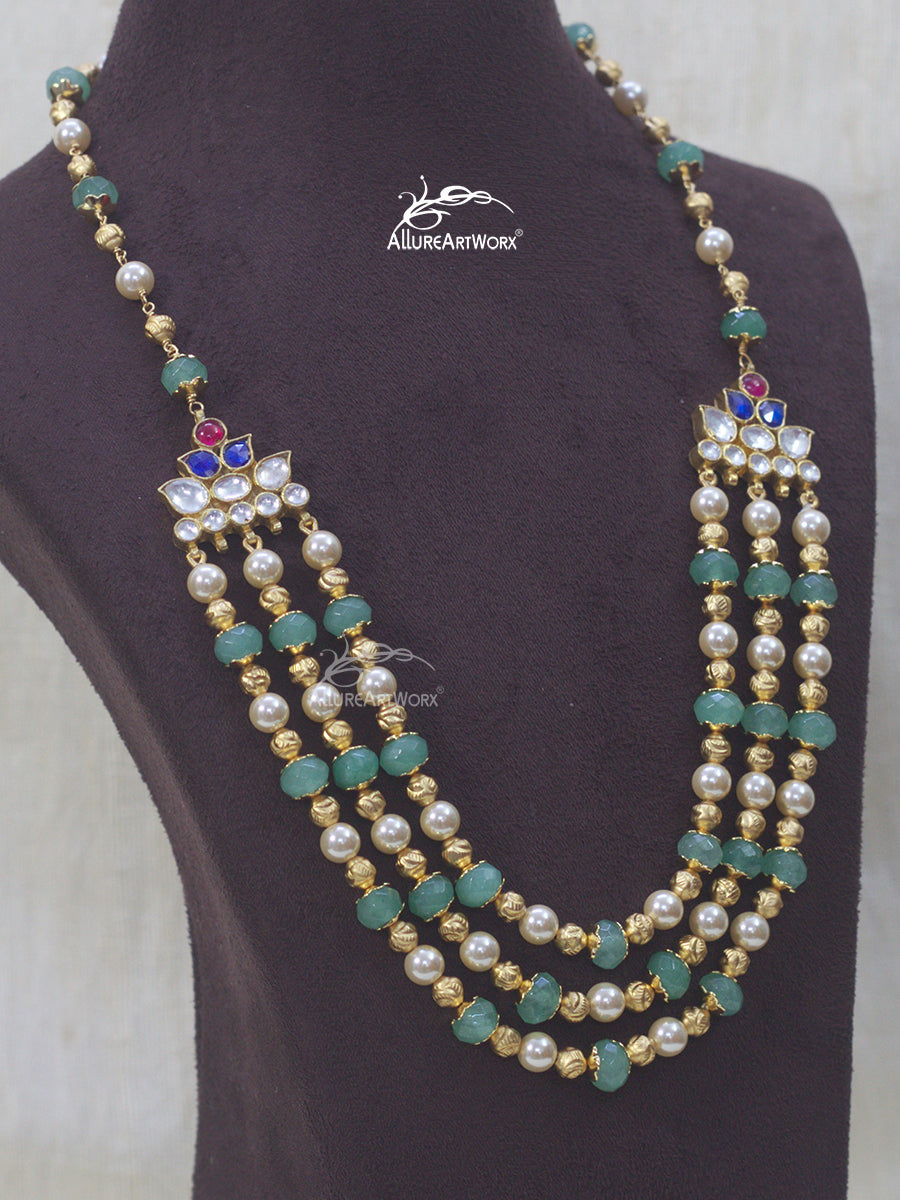 Traditional Neckpiece