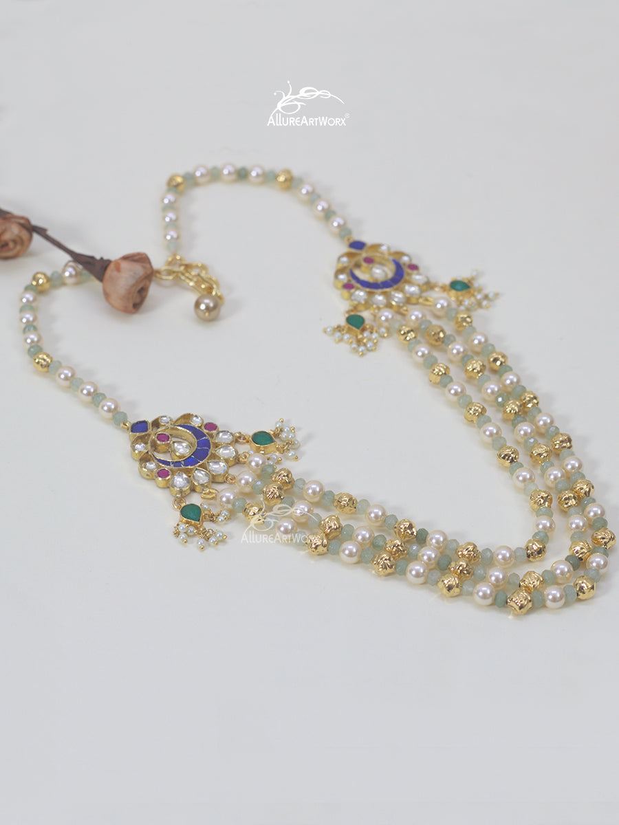 Traditional Neckpiece
