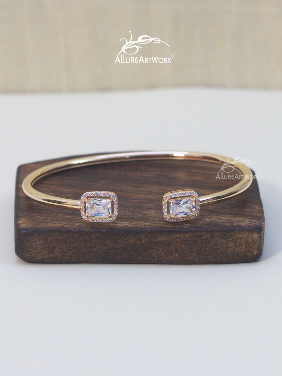 Dazzling Bracelet(2.6)