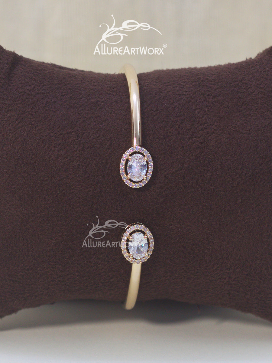 Dazzling Bracelet(2.6)