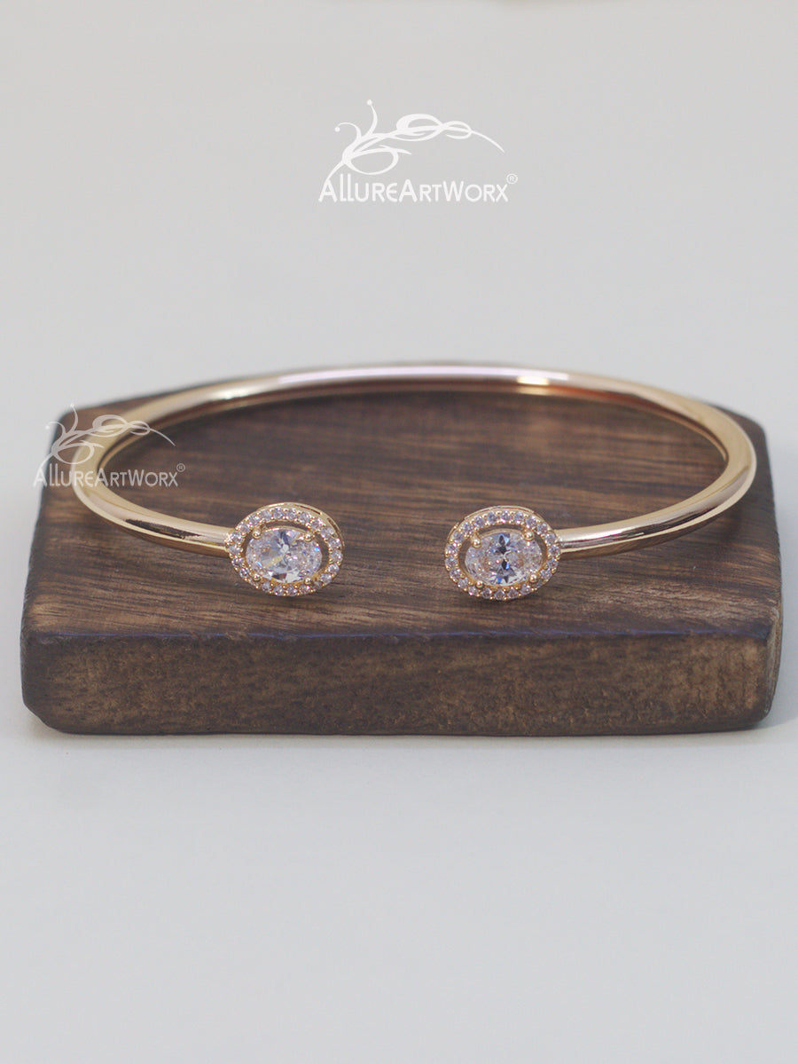 Dazzling Bracelet(2.6)