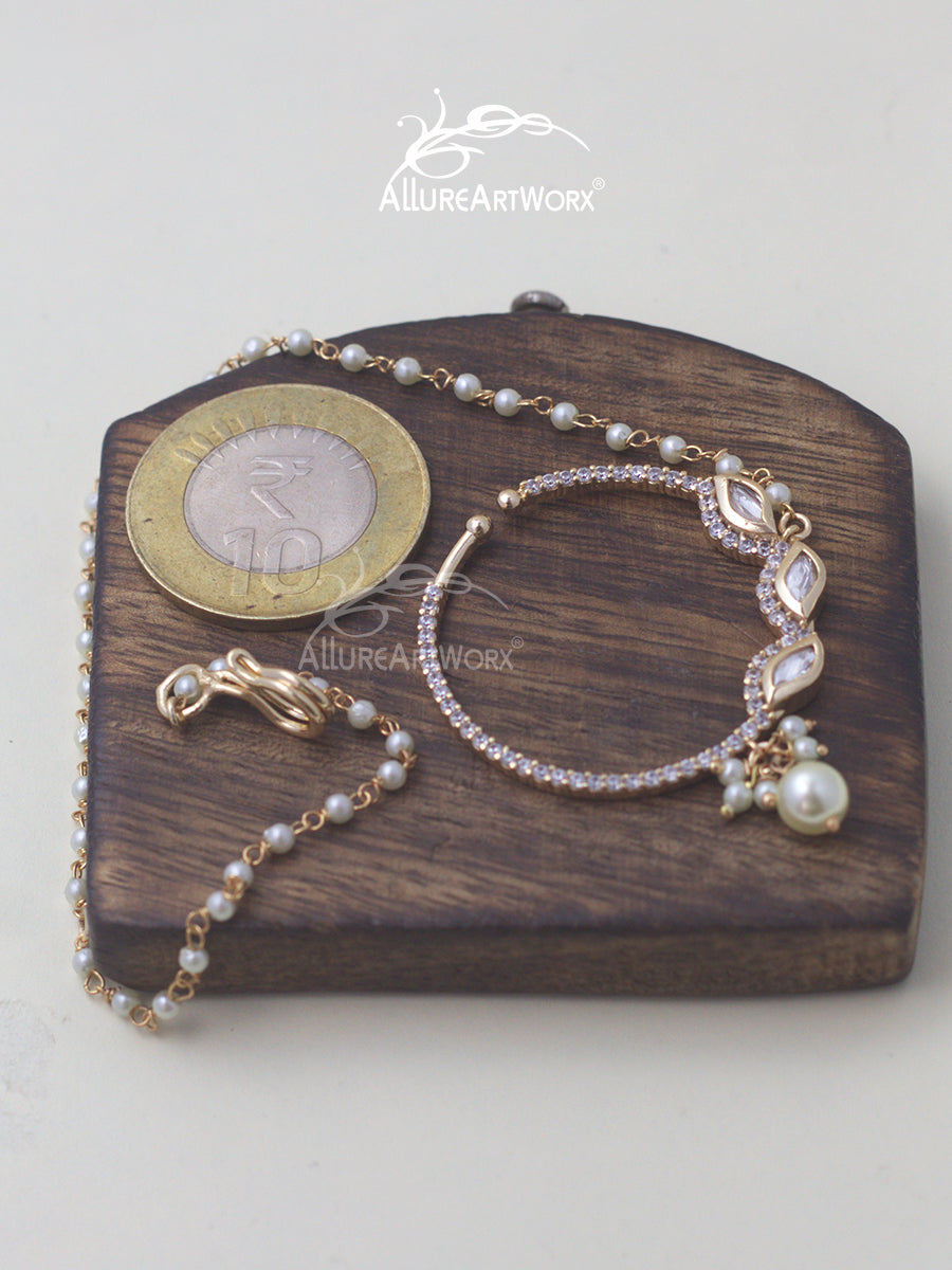 Dazzling Nosering(with chain)