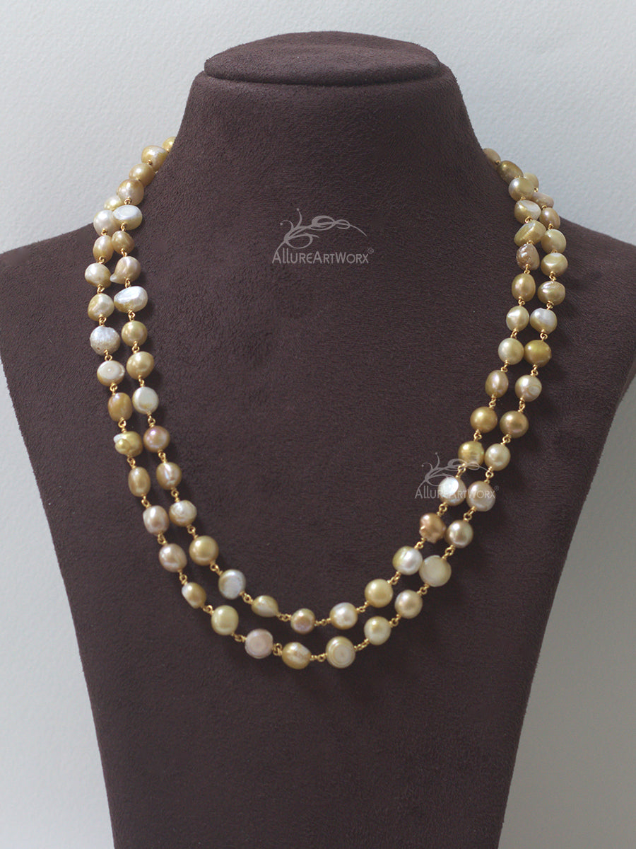Pearl Neckpiece