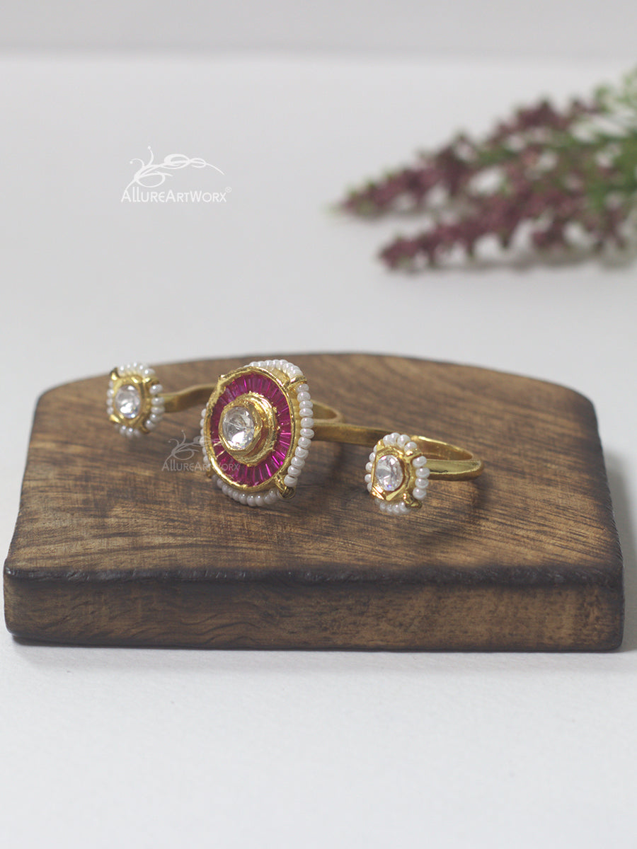 Trendy Ring