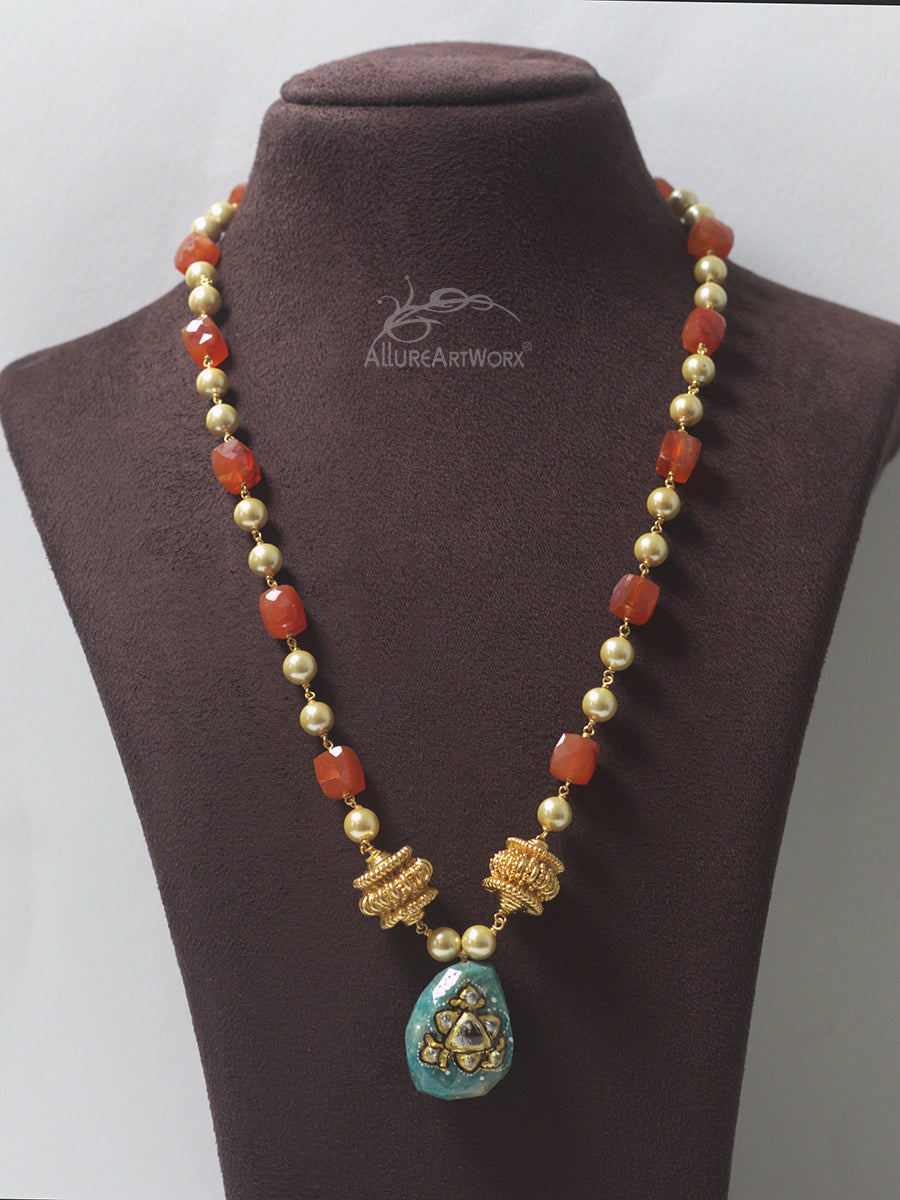 Carnelian Pearl Neckpiece