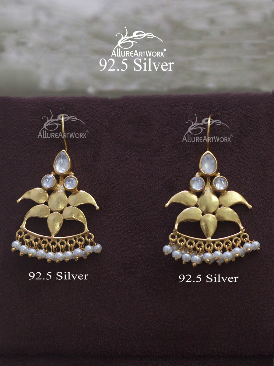 Perianth Silver Hooks