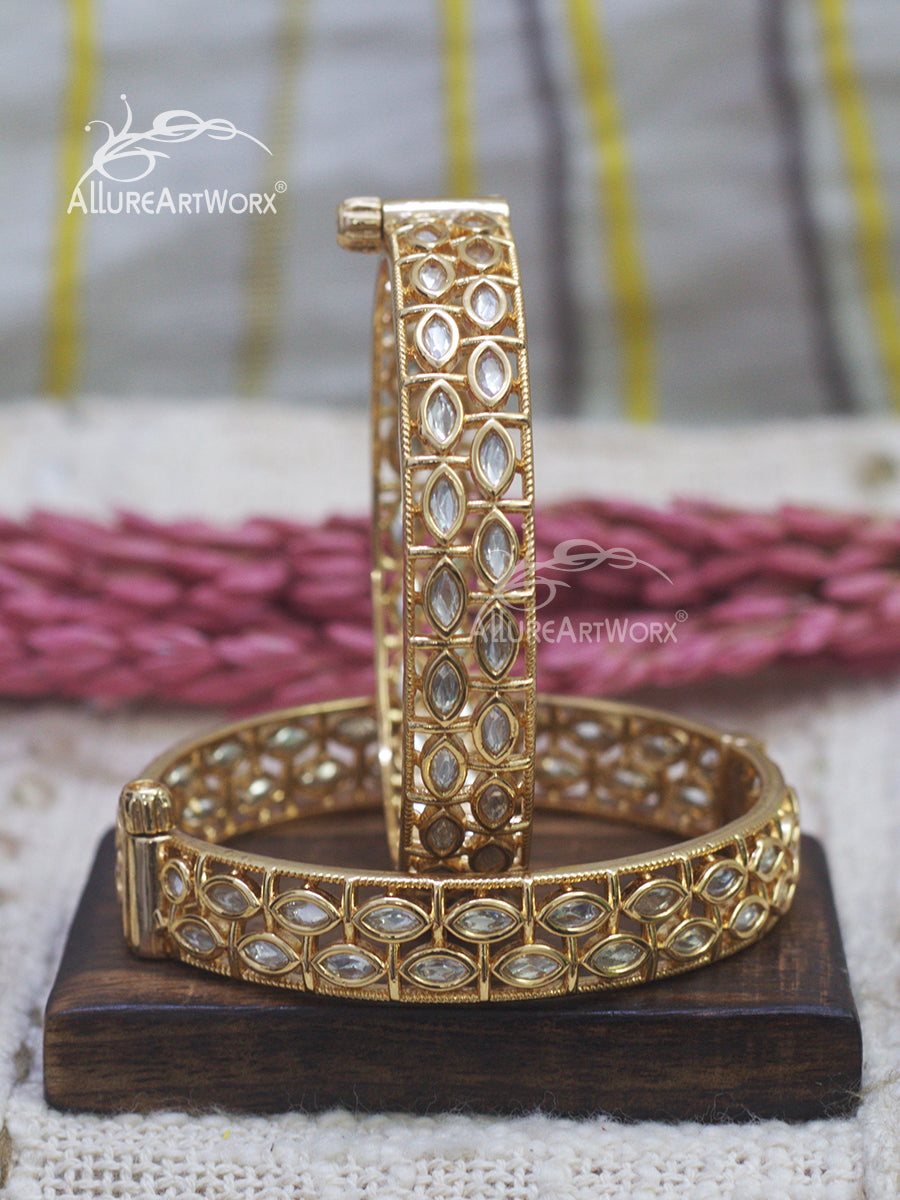 Kundan Bangles