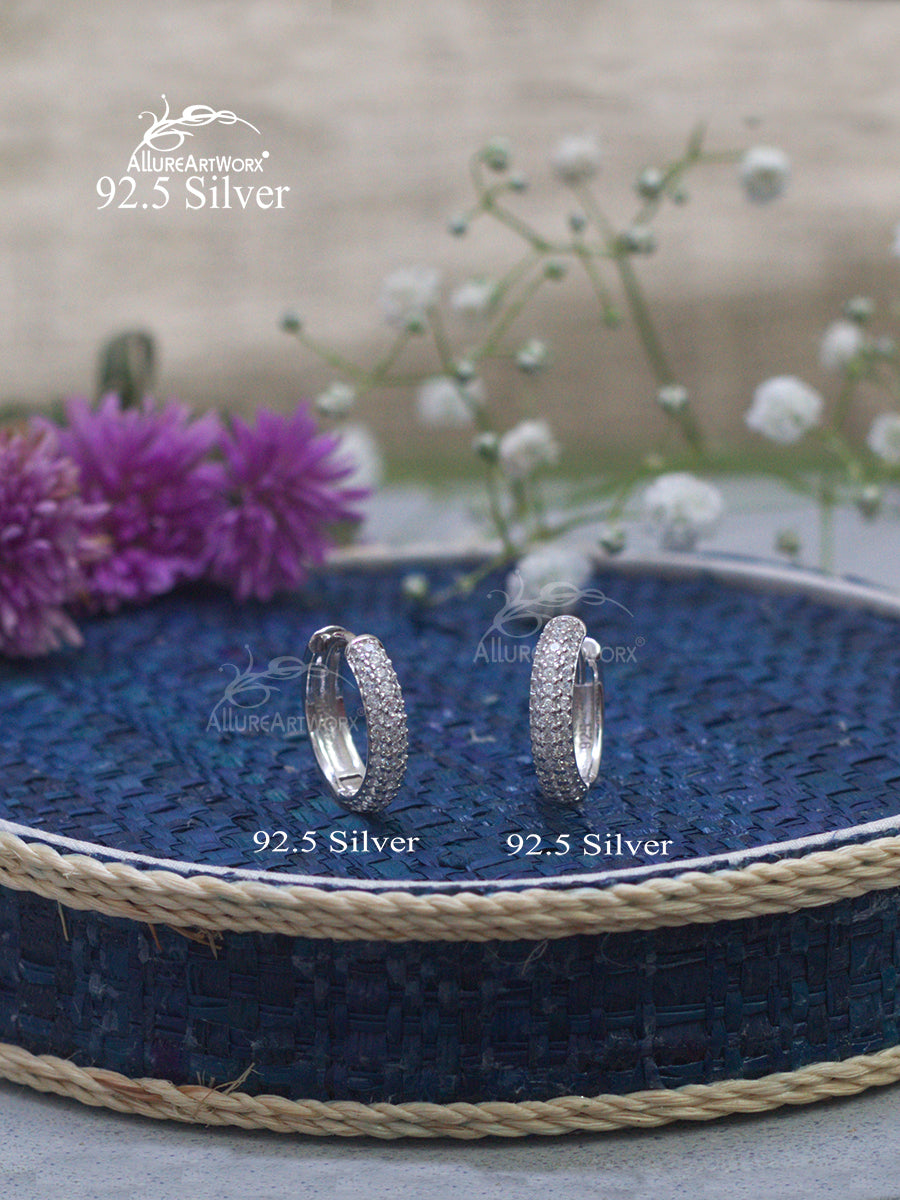 Snazzy Silver Ballis