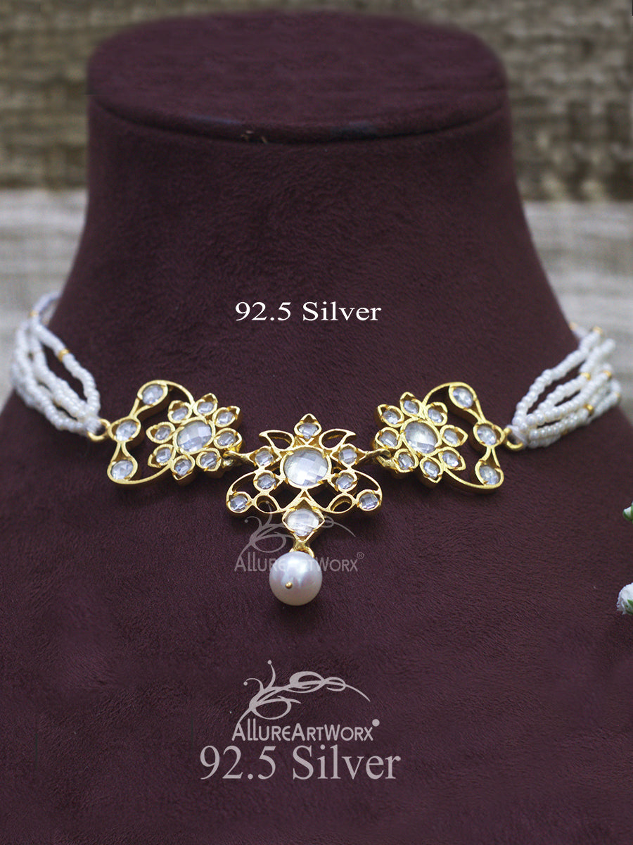 Nithila Silver Choker