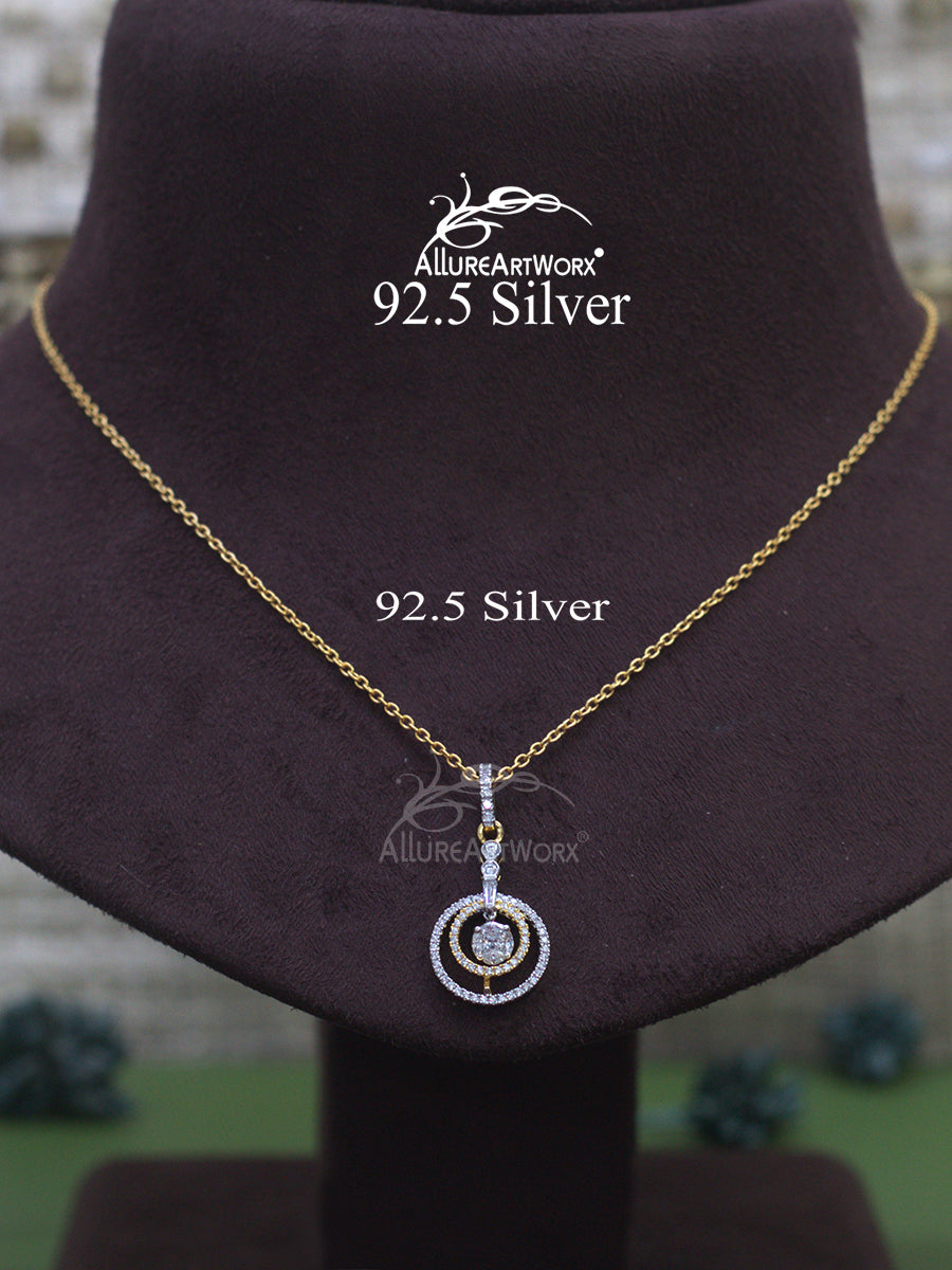 Della Silver Pendant Set