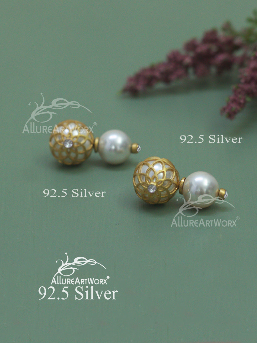 Mariota Silver Earrings