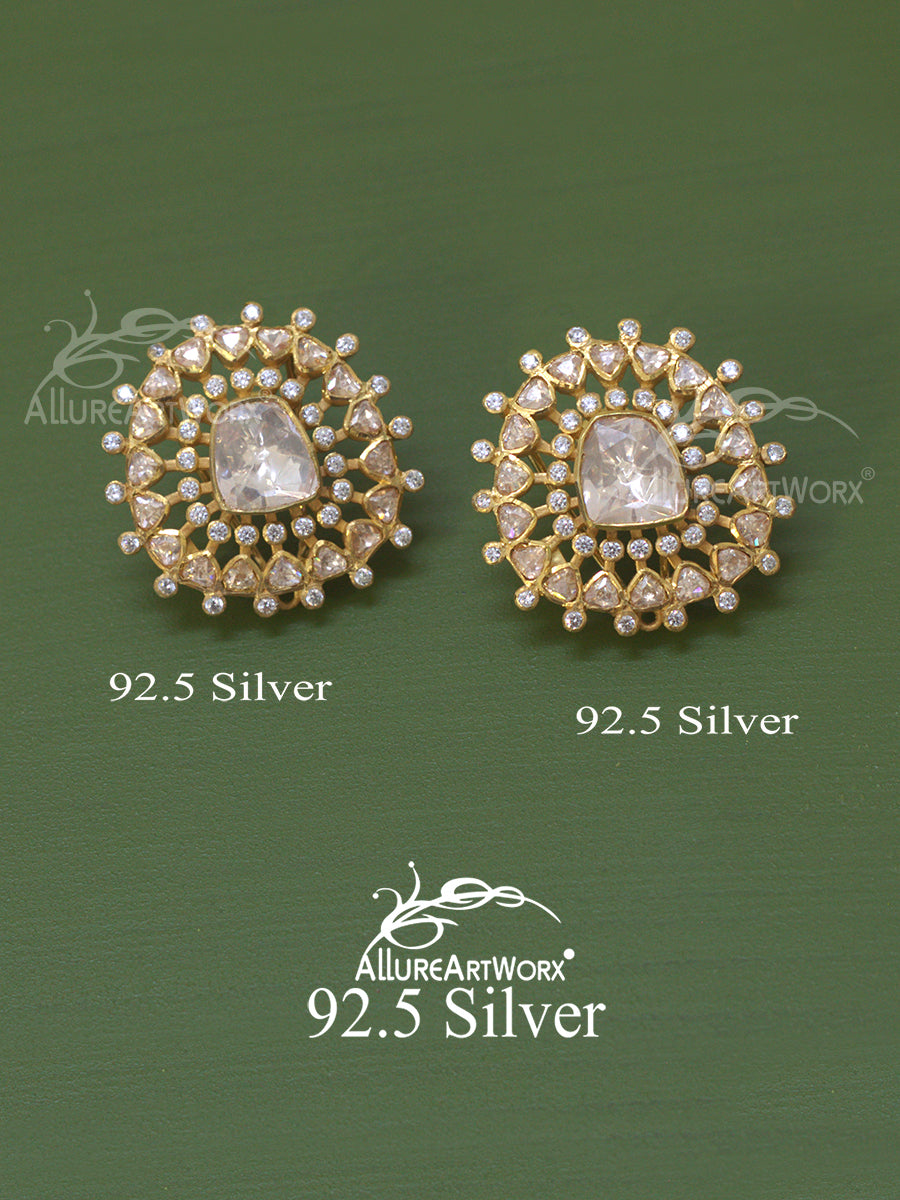 Aariana Silver Necklace