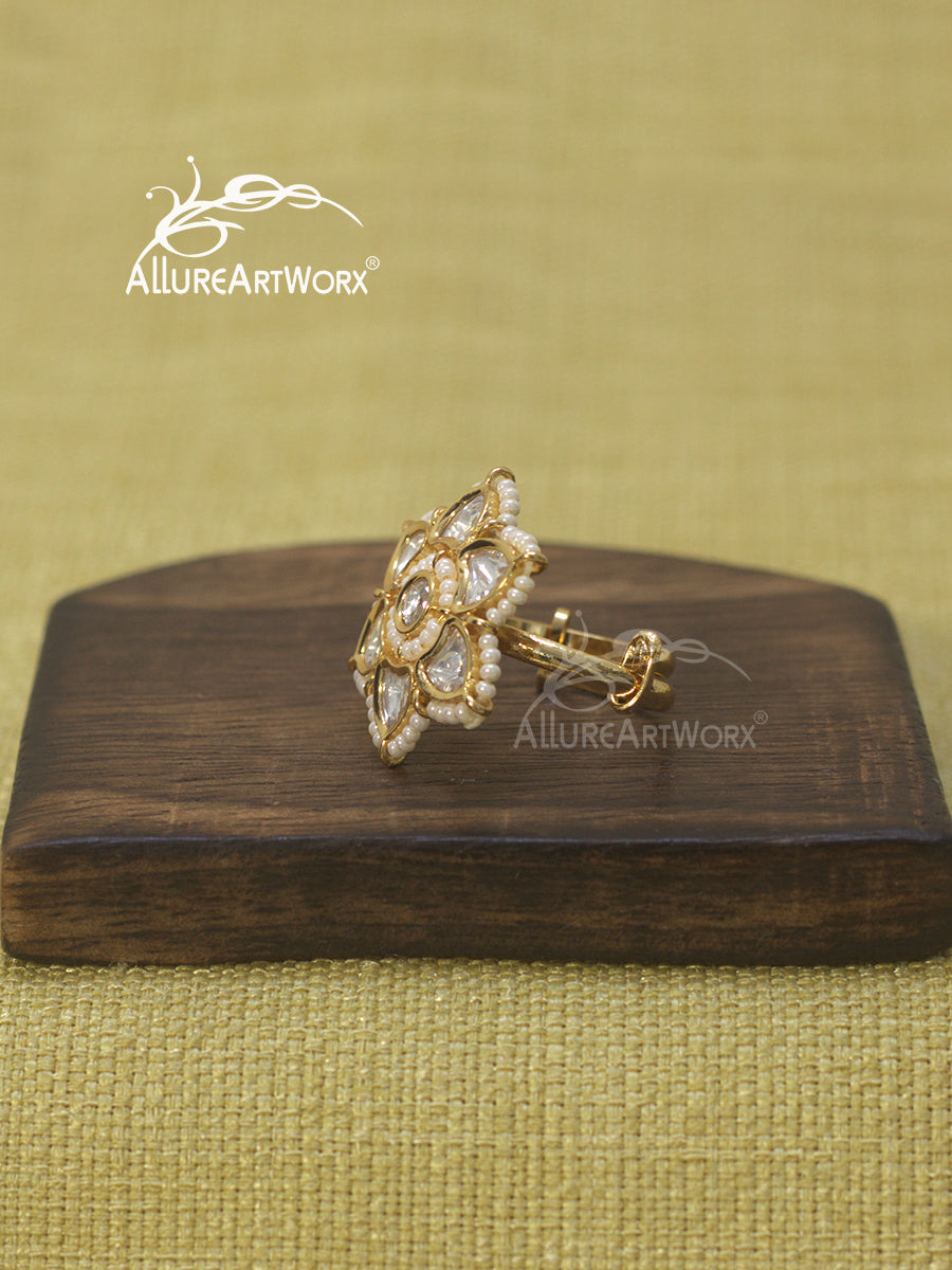 Kundan Ring