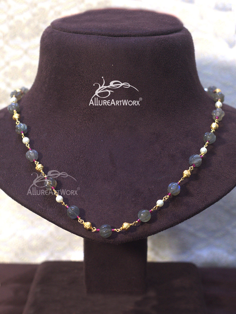 Labradorite Neckpiece