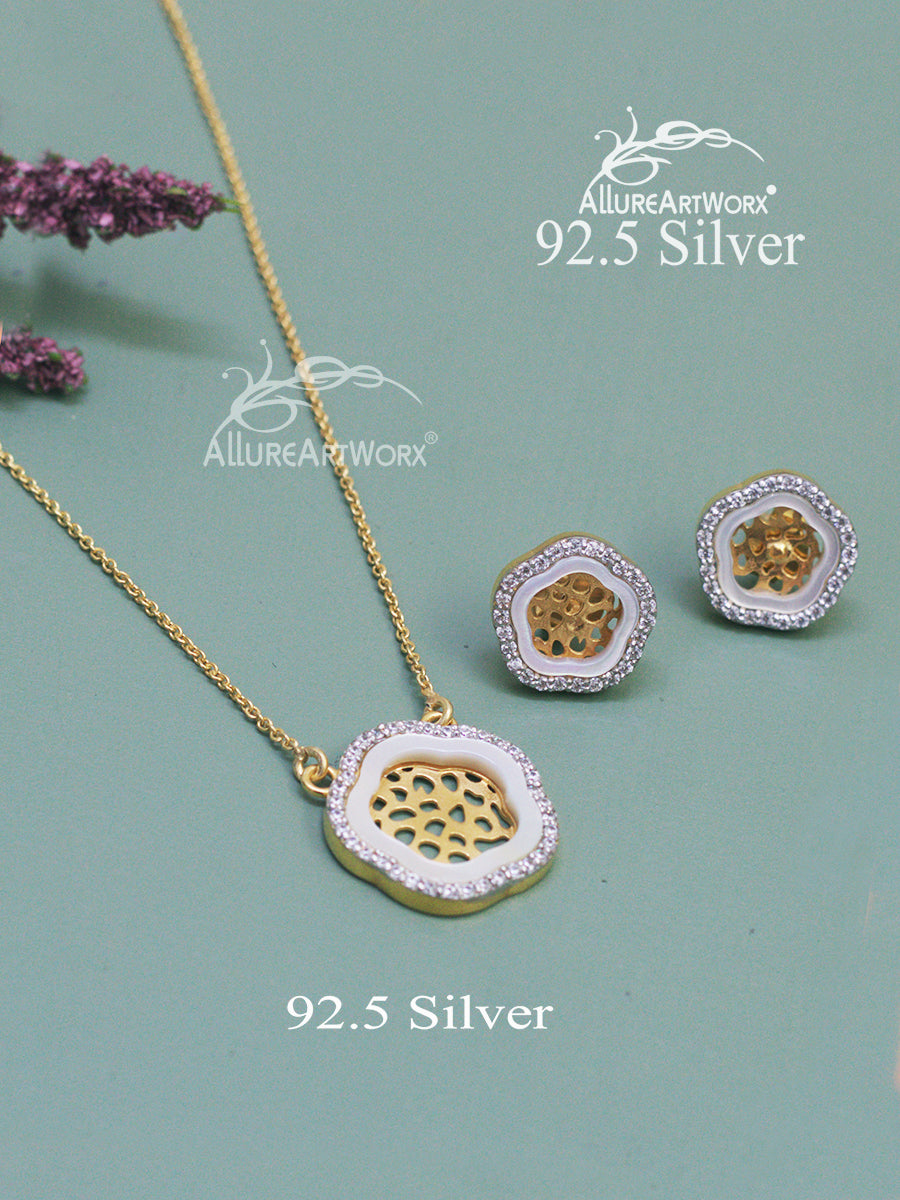 Miranda Silver Pendant Set