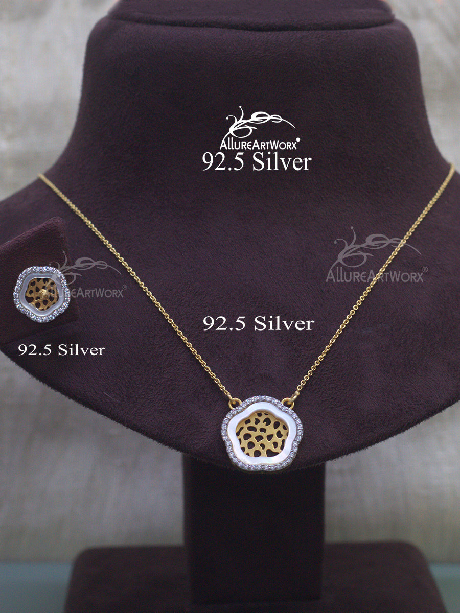 Miranda Silver Pendant Set