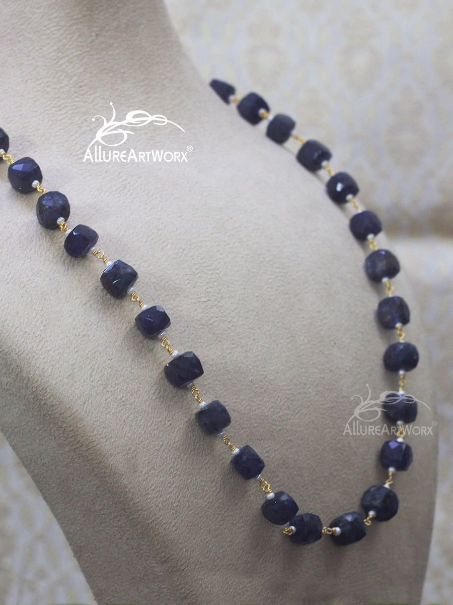 Iolite Neckpiece