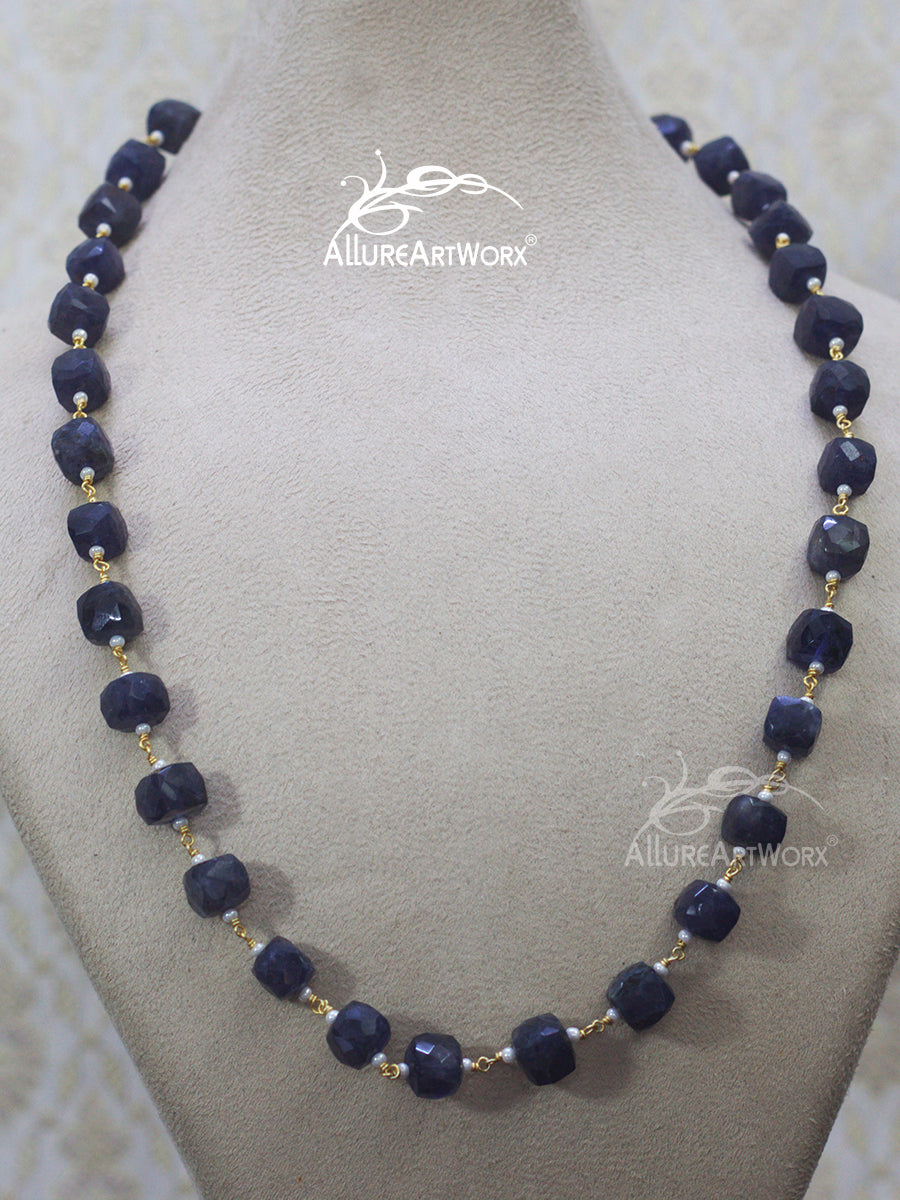Iolite Neckpiece