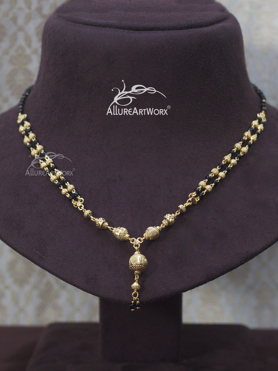 Traditional Mangalsutra(Gold Forming)