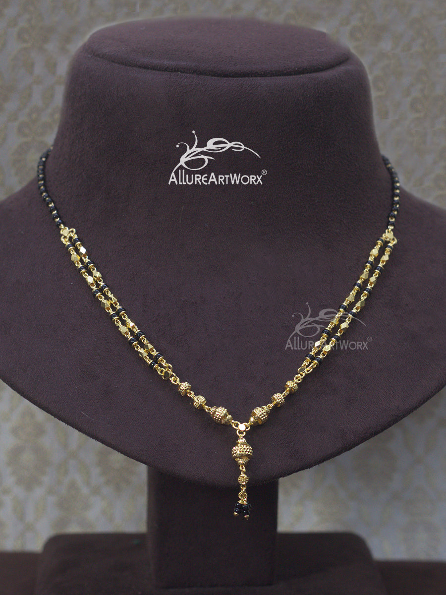 Traditional Mangalsutra(Gold Forming)