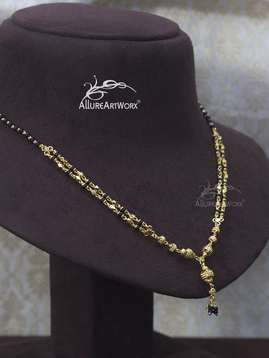 Traditional Mangalsutra(Gold Forming)