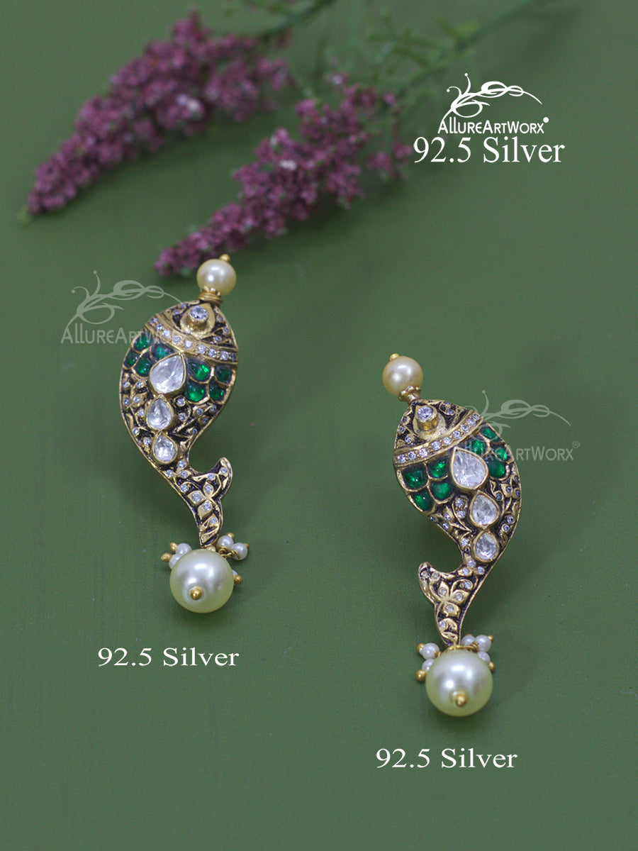Krithi Silver Earrings(green)