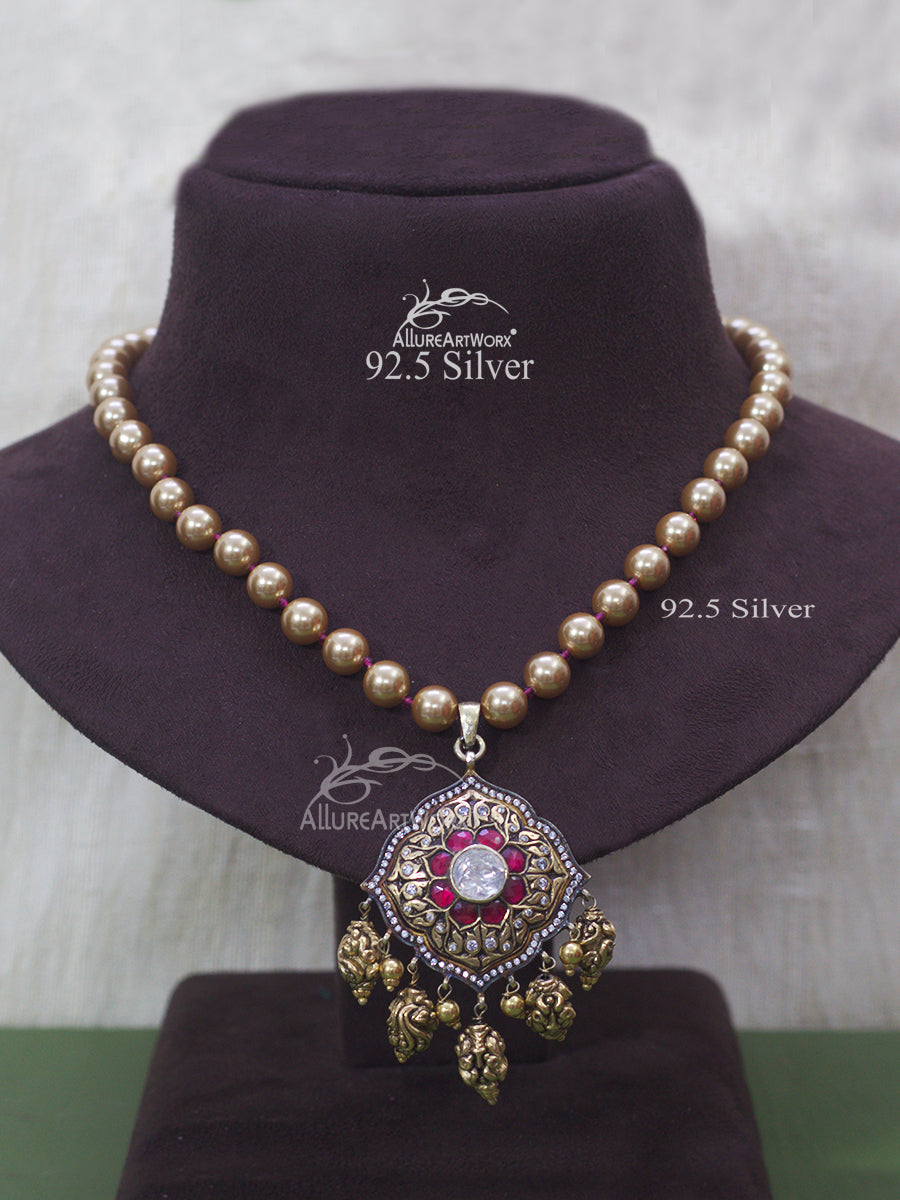 Abhirupa Silver Necklace