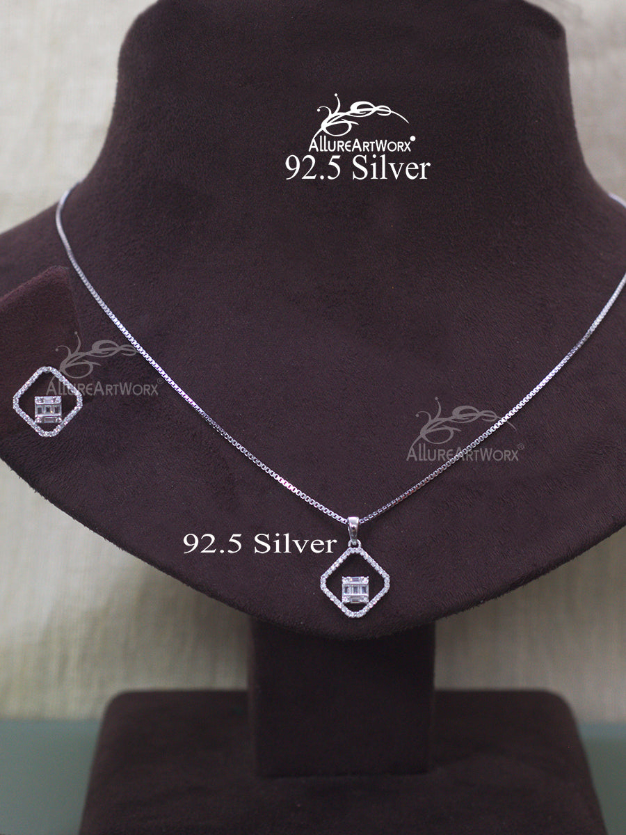 Esme Silver Pendant Set